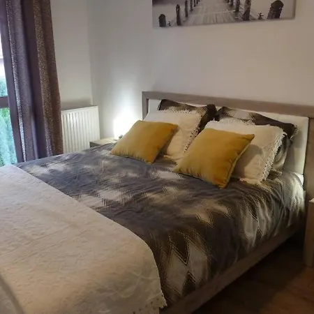 Lejlighed Przytulny I Komfortowy Apartament Z Balkonem Wrocław